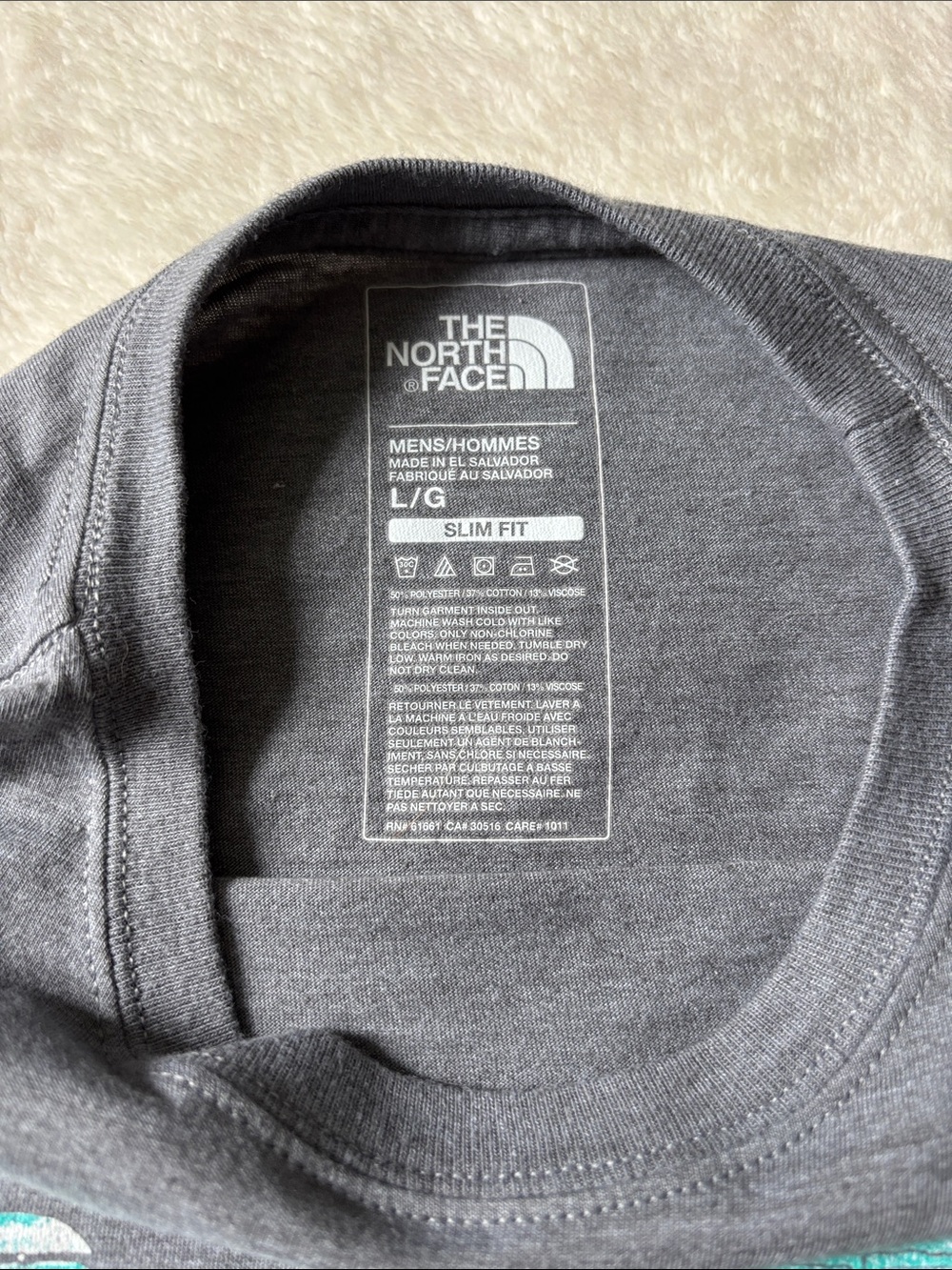 Men’s North Face Gray Short Sleeve Tee Graphic Tee SZ L - Picture 2 of 5